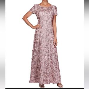 Alex Evenings pink formal dress
